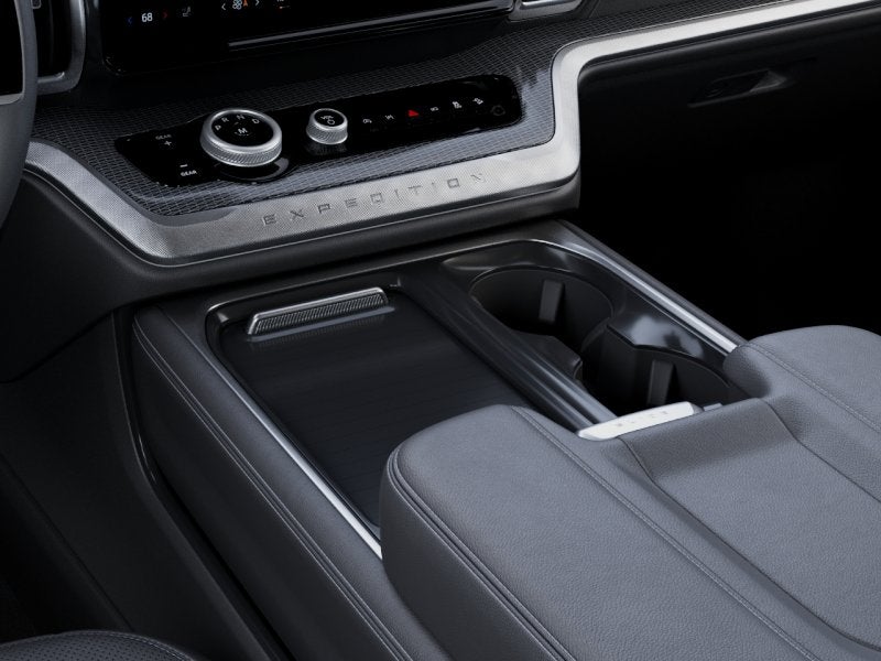 2027 Ford Expedition Max Platinum InTransit