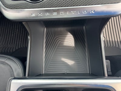 2027 Ford Expedition Max Platinum 600A