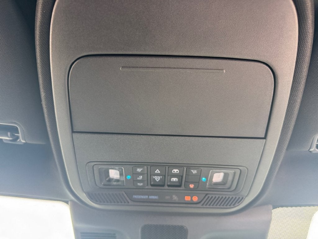 2027 Ford Expedition Max Platinum 600A