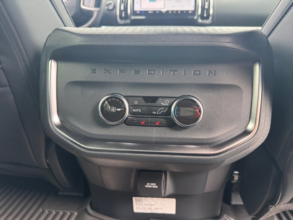 2027 Ford Expedition Max Platinum 600A