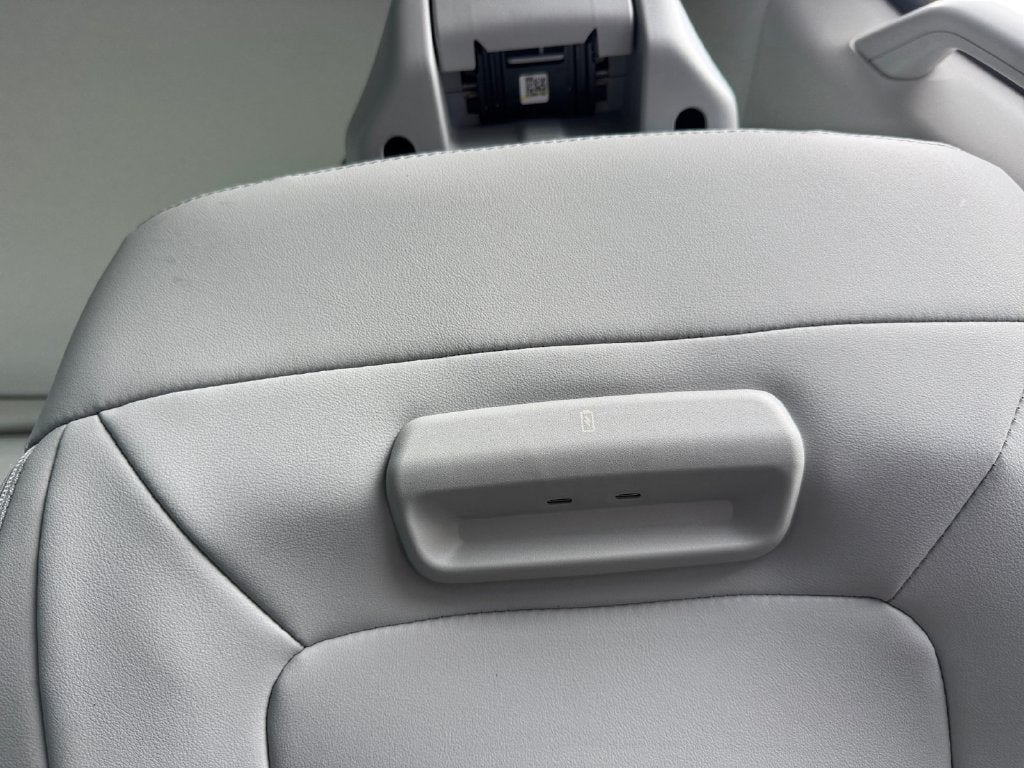 2027 Ford Expedition Max Platinum 600A