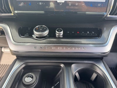 2027 Ford Expedition Max Platinum InTransit