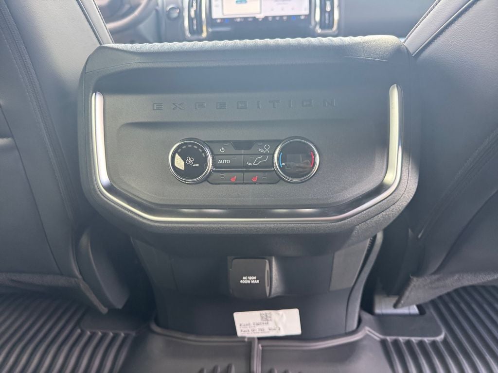 2027 Ford Expedition Max Platinum InTransit