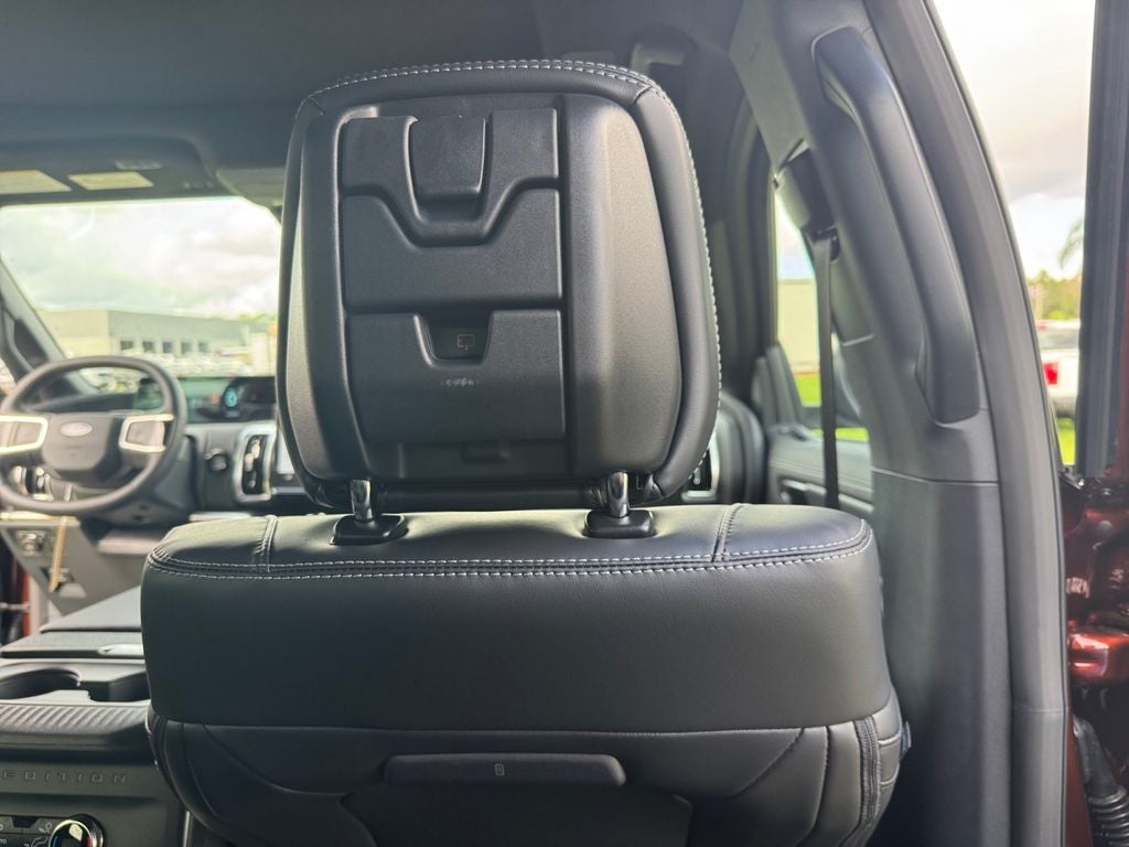 2027 Ford Expedition Max Platinum InTransit