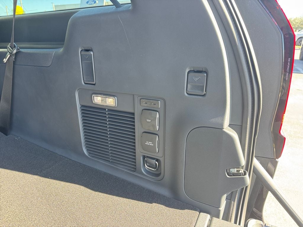 2025 Ford Expedition Max Platinum 600A