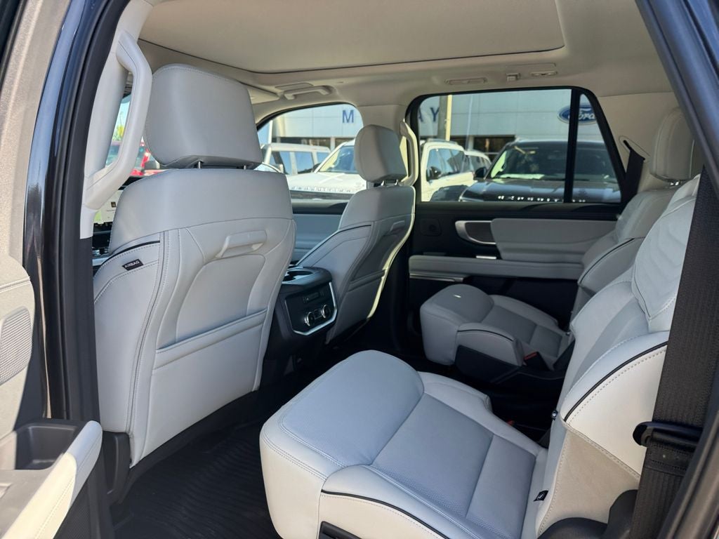 2025 Ford Expedition Max Platinum 600A