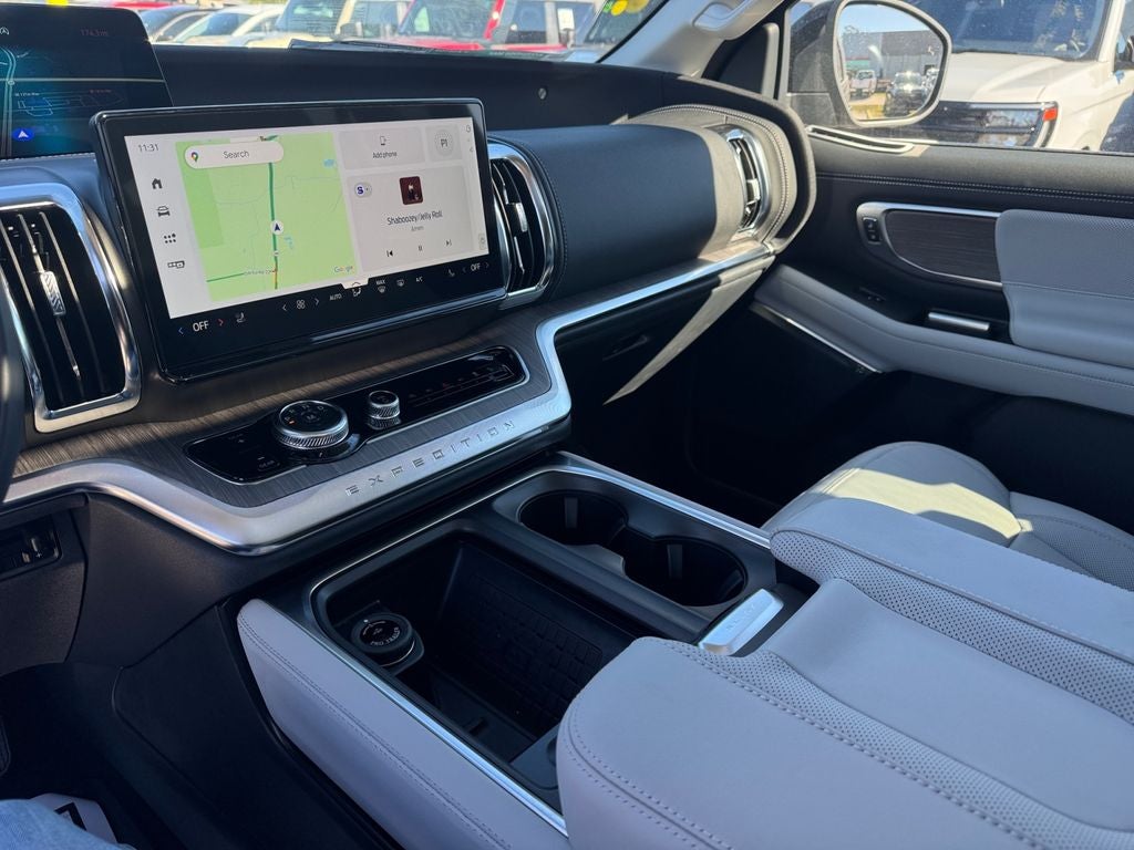 2025 Ford Expedition Max Platinum 600A