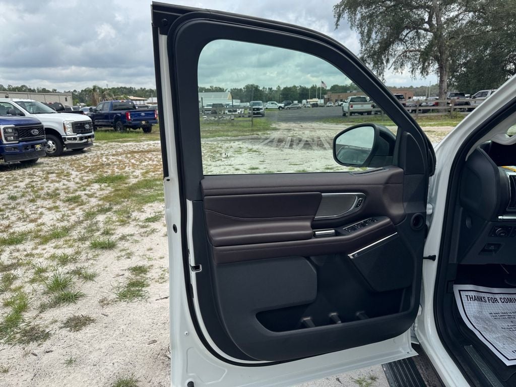 2027 Ford Expedition Max Platinum 600A