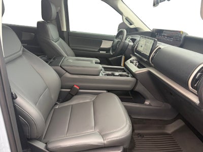 2027 Ford Expedition Active 202A