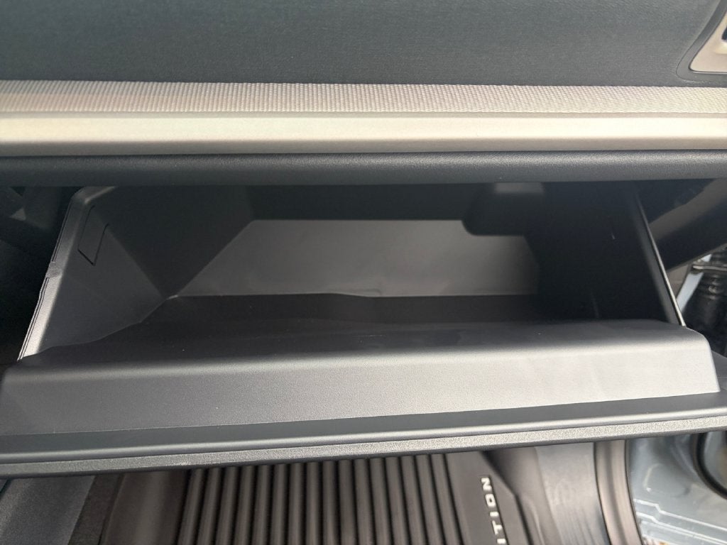 2027 Ford Expedition Active 202A