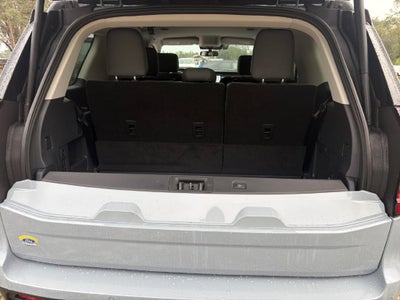 2027 Ford Expedition Active 202A