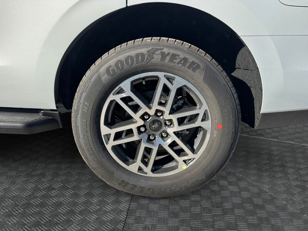 2026 Ford Expedition Active 202A