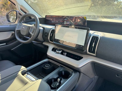 2026 Ford Expedition Active 202A