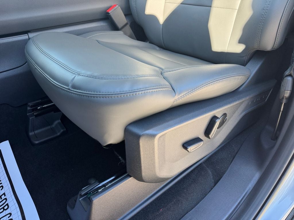 2026 Ford Expedition Active 202A