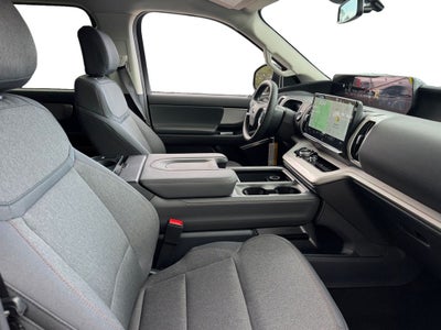 2025 Ford Expedition Active 200A