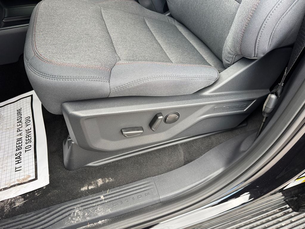 2025 Ford Expedition Active 200A