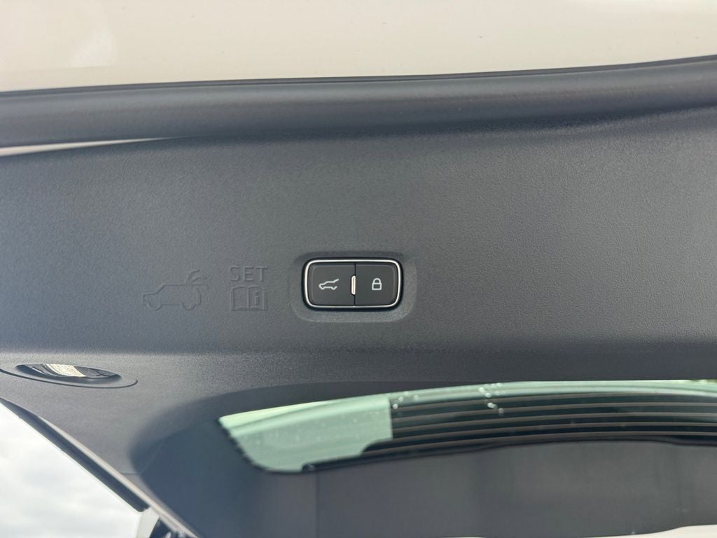 2026 Ford Expedition Active 202A
