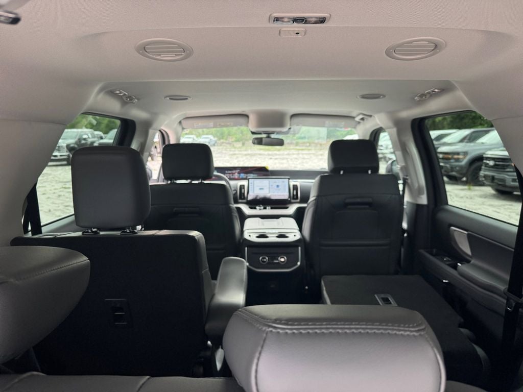 2026 Ford Expedition Active 202A