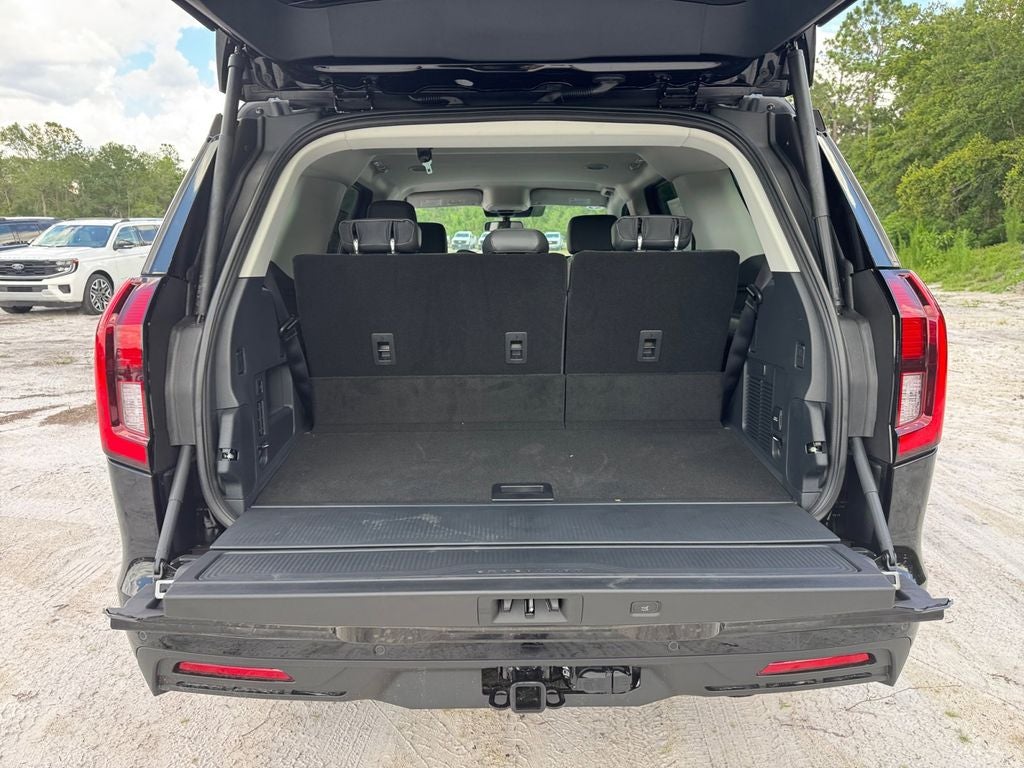 2026 Ford Expedition Active 202A