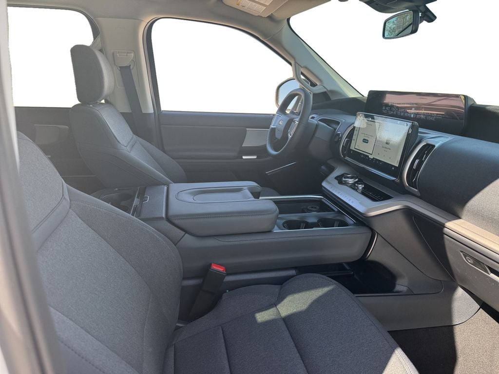 2026 Ford Expedition Active 200A
