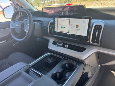 2026 Ford Expedition Active 200A