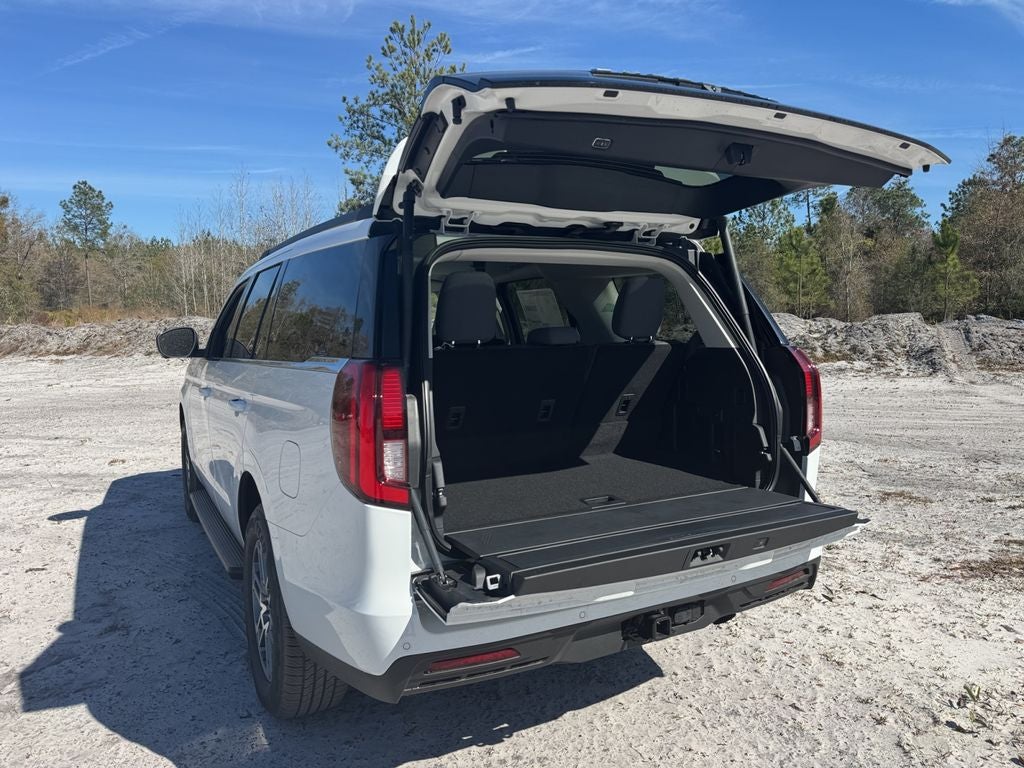 2026 Ford Expedition Active 200A