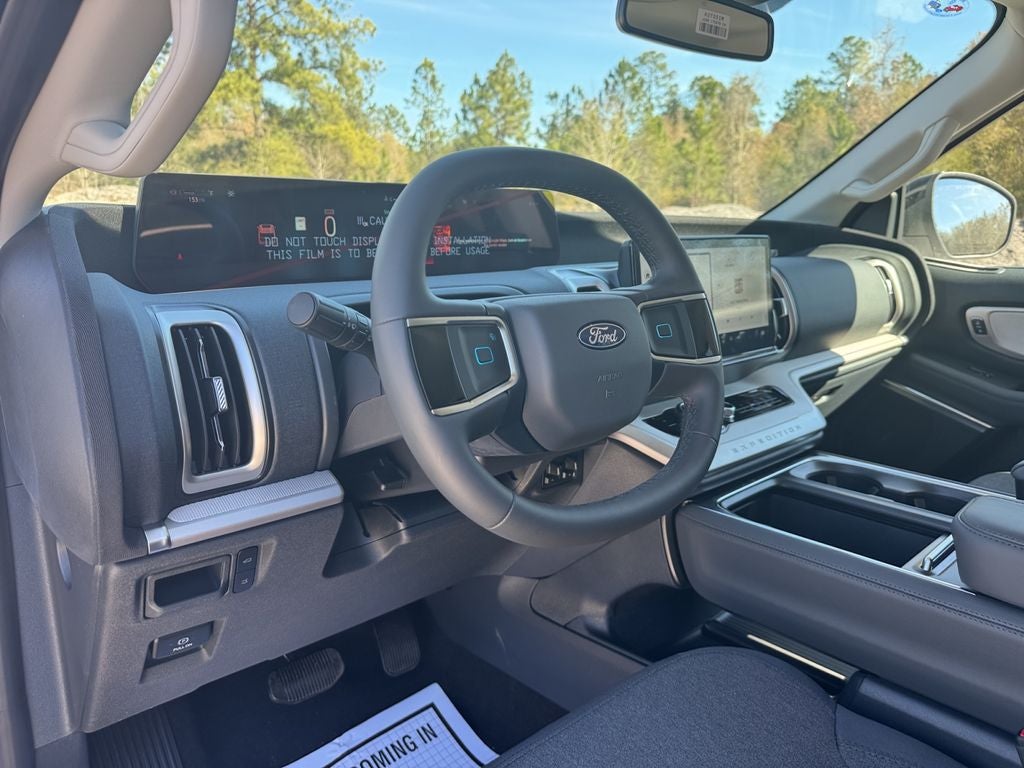 2026 Ford Expedition Active 200A