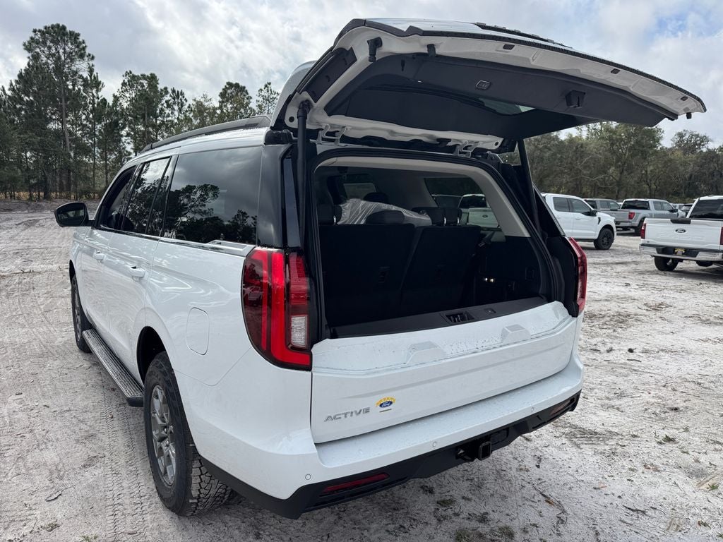 2025 Ford Expedition Active 200A