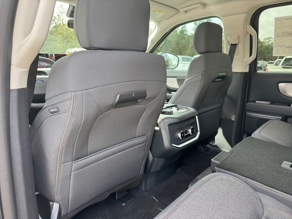 2025 Ford Expedition Active 200A