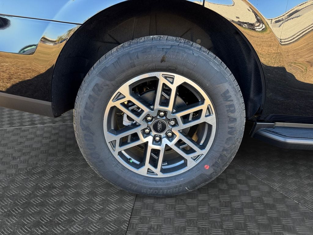 2026 Ford Expedition Active 202A