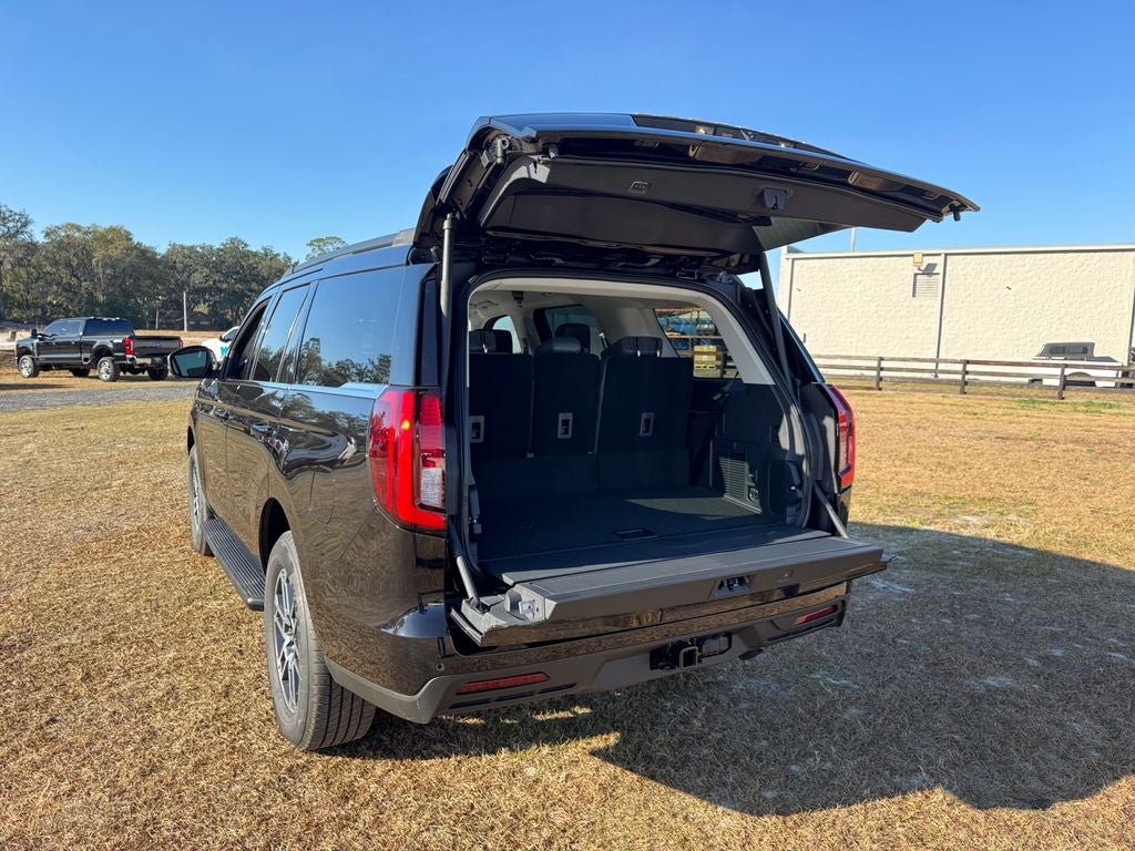 2026 Ford Expedition Active 202A