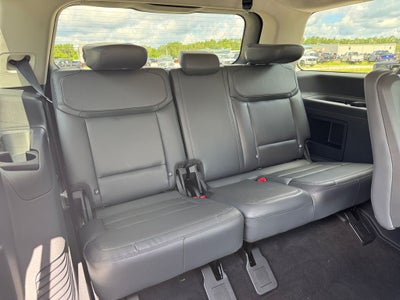 2027 Ford Expedition Active 202A