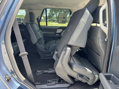 2027 Ford Expedition Active 202A