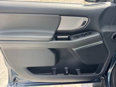 2027 Ford Expedition Active 202A