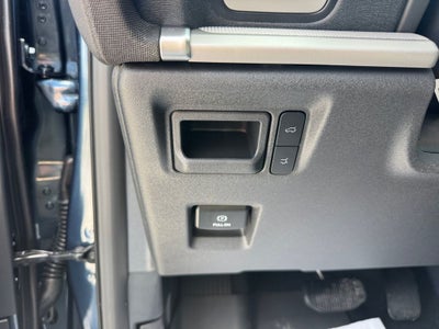 2027 Ford Expedition Active 202A