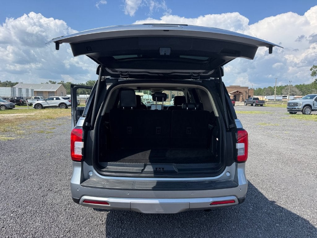2022 Ford Expedition XLT