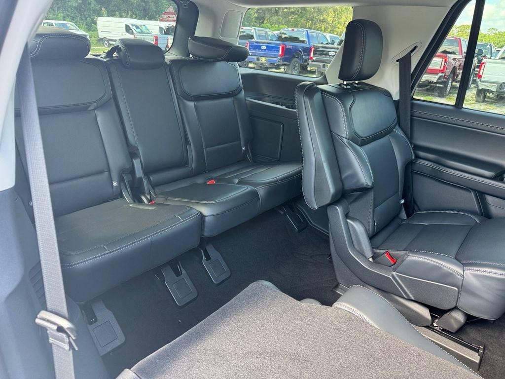 2027 Ford Expedition Platinum 600A