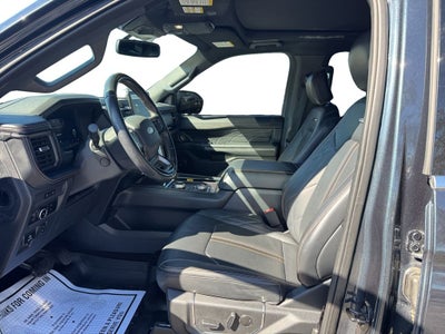 2023 Ford Expedition Platinum