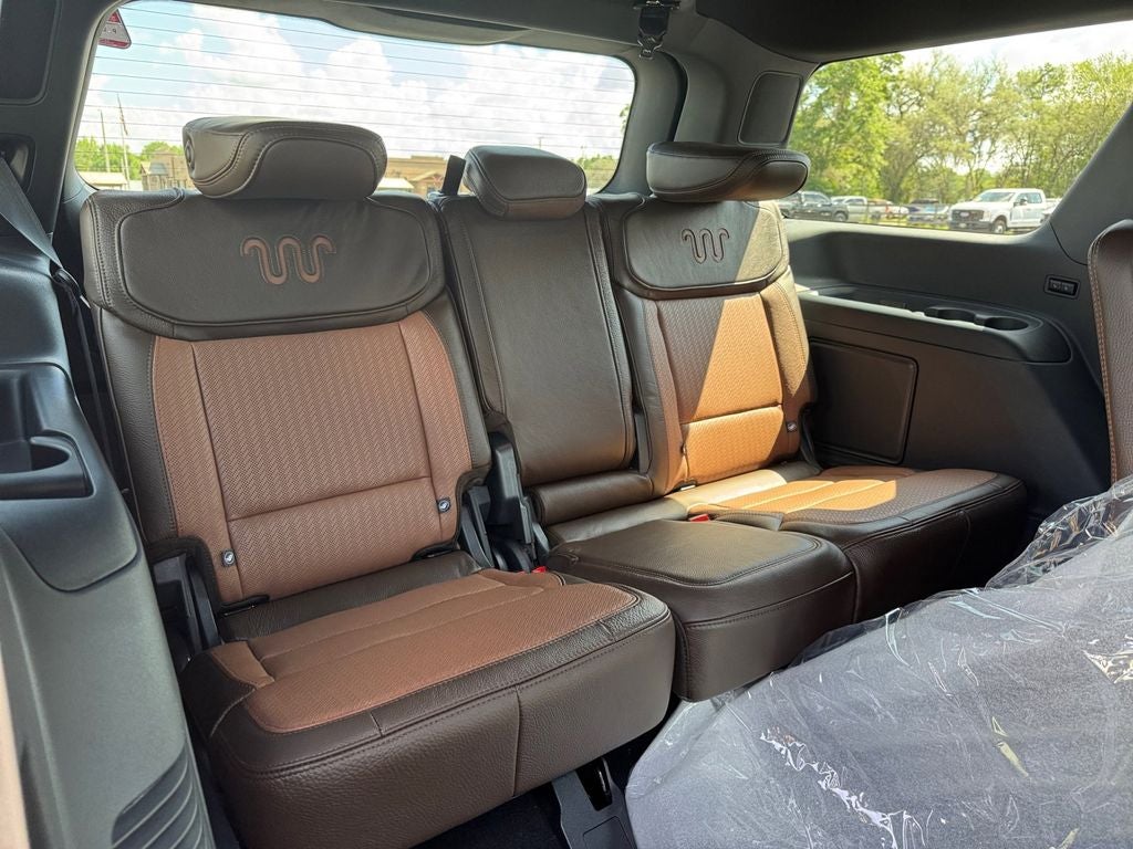 2026 Ford Expedition King Ranch 400A