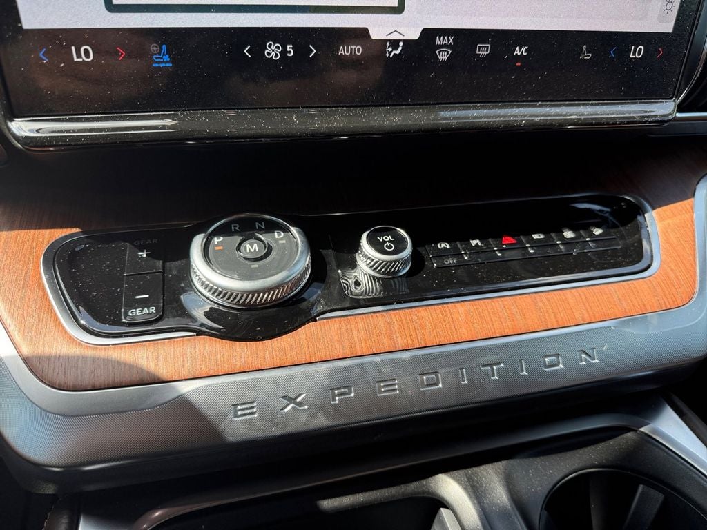 2026 Ford Expedition King Ranch 400A