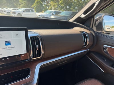 2026 Ford Expedition King Ranch 400A