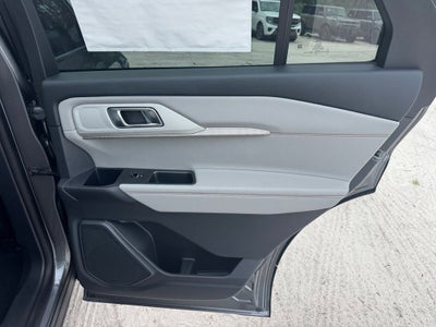 2026 Ford Explorer Active 200A
