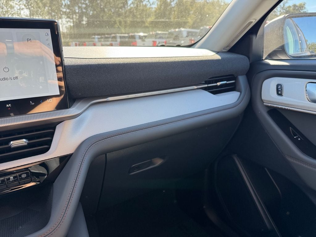 2026 Ford Explorer Active 200A