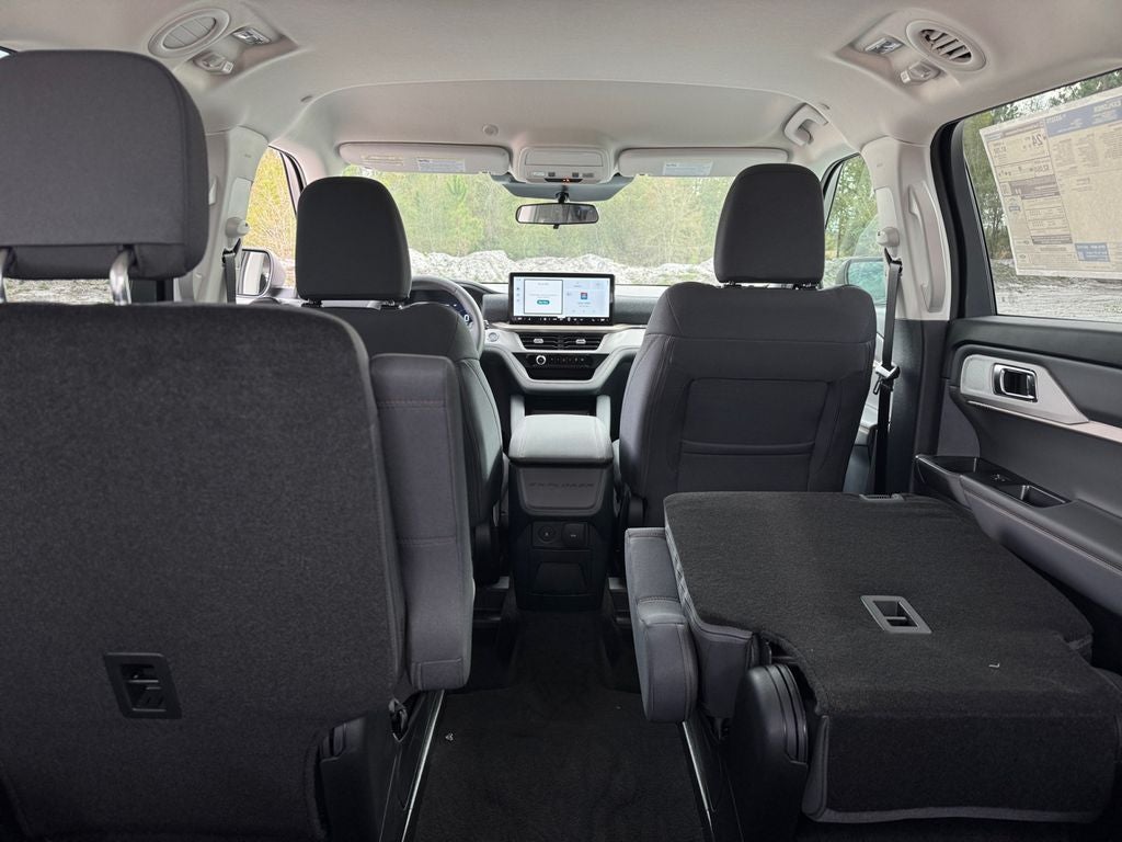 2026 Ford Explorer Active 200A