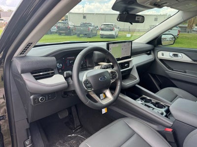 2026 Ford Explorer Active 200A