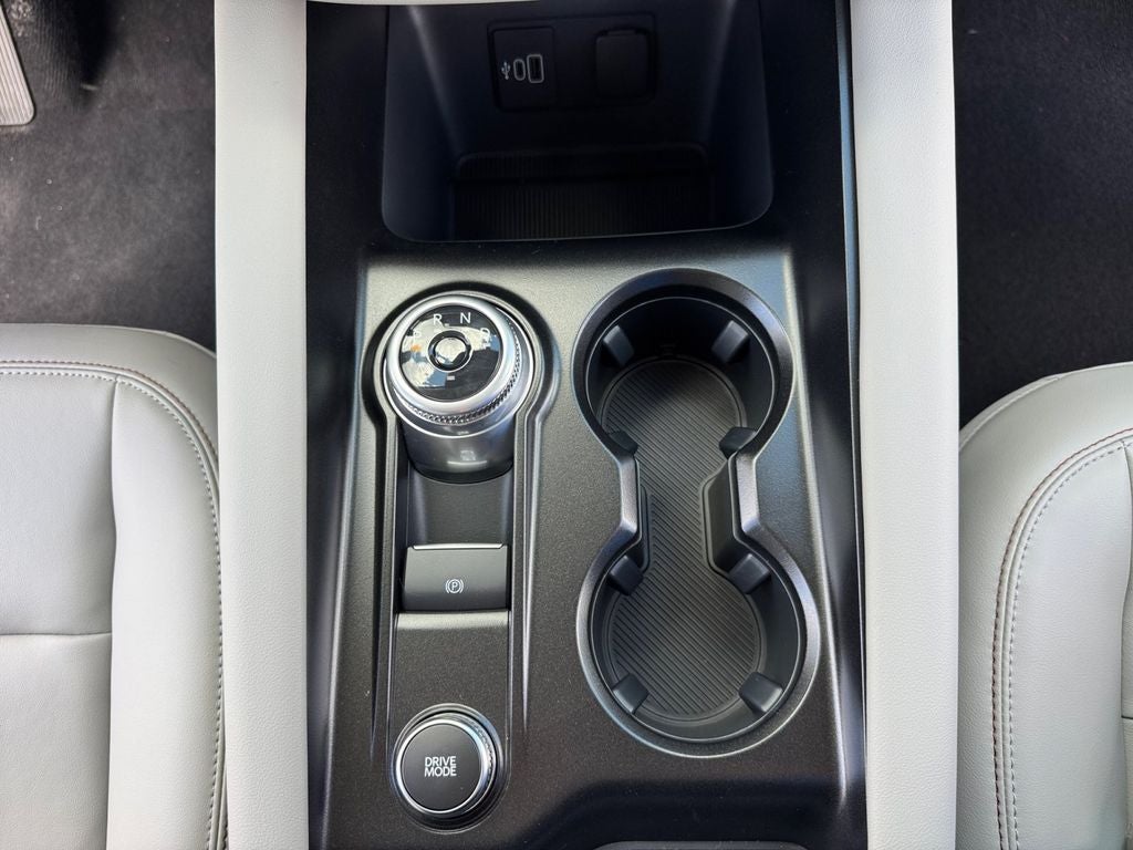 2026 Ford Explorer Active 200A