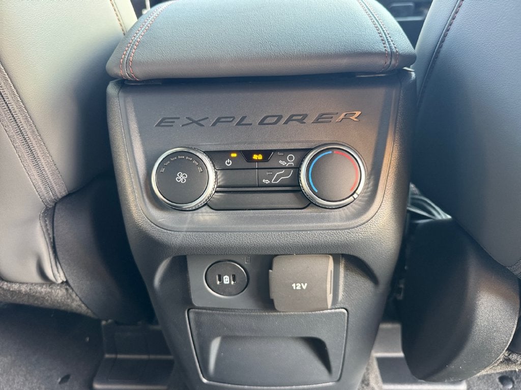 2027 Ford Explorer Active 200A