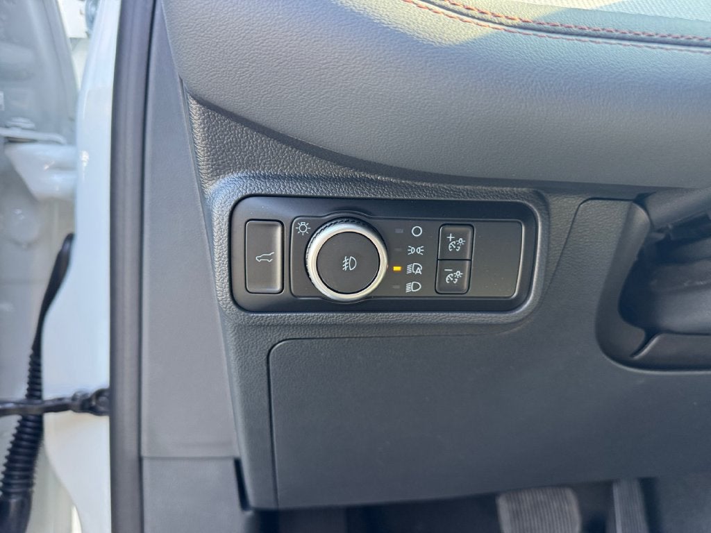 2027 Ford Explorer Active 200A