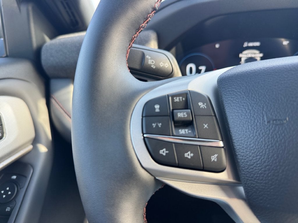 2027 Ford Explorer Active 200A