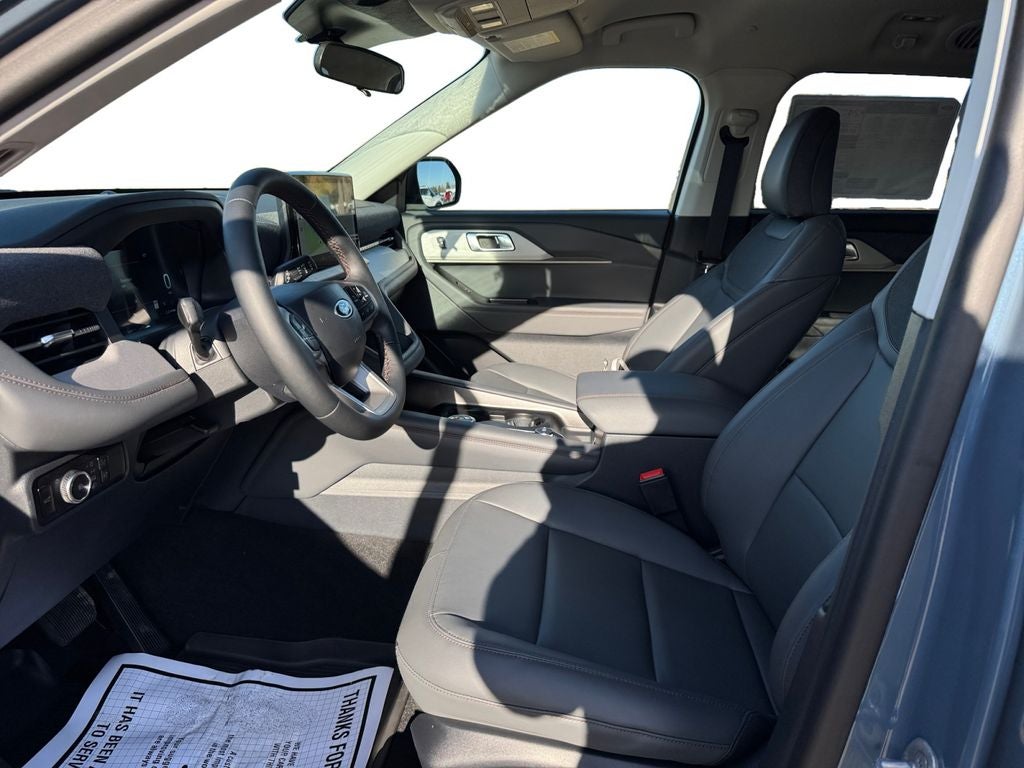 2026 Ford Explorer Active 200A